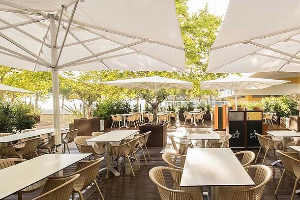 Commercial parasols by Scolaro