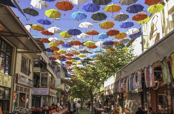 Ombrelli: decorazione, arte e cultura